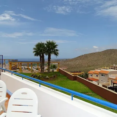 In Roque Del Conde أذيخي